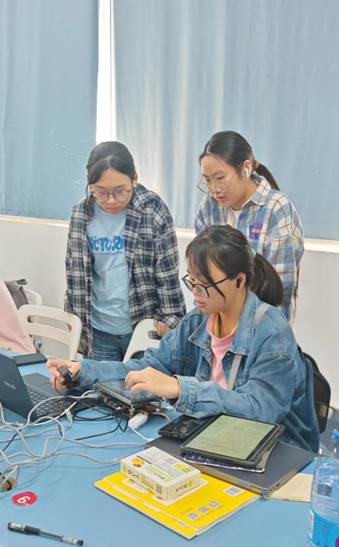 计算机工程学院2022级信管专业赴粤嵌科技开展创新创业综合实训